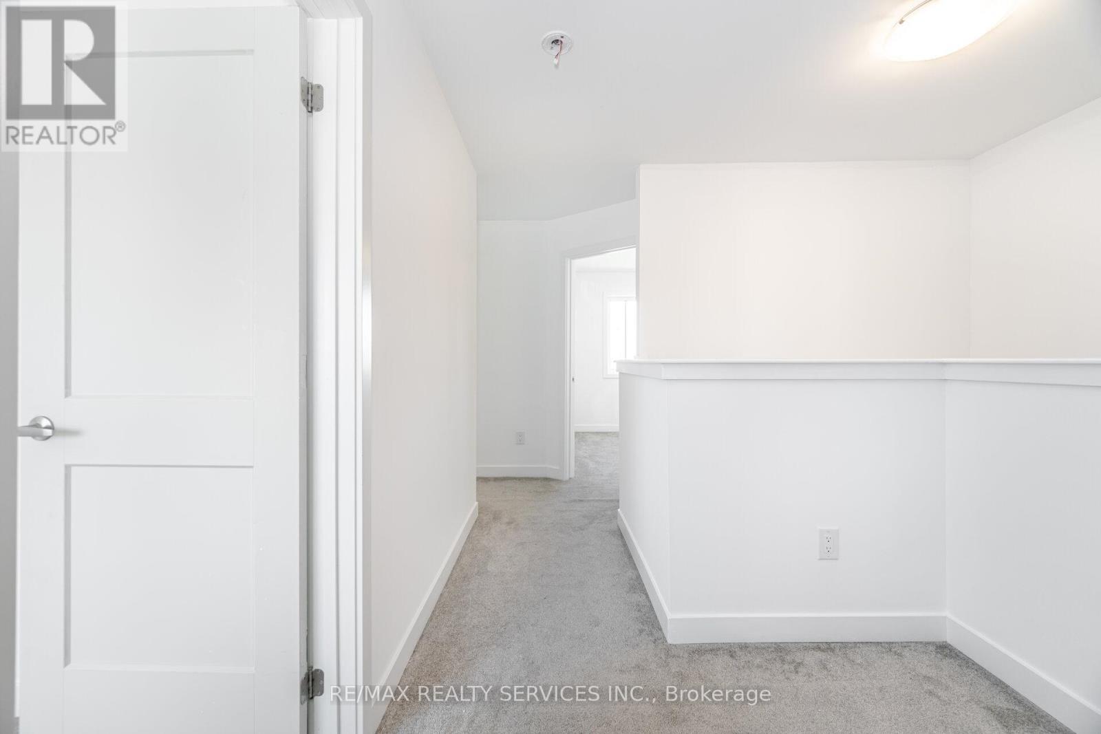 












222 - 4263 FOURTH AVENUE

,
Niagara Falls (Downtown),




Ontario
L2E0C2

