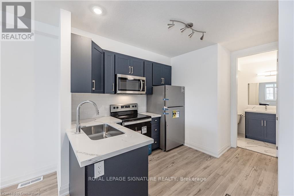 












777 BEACH BOULEVARD

,
Hamilton (Hamilton Beach),




Ontario
L8H6Y5

