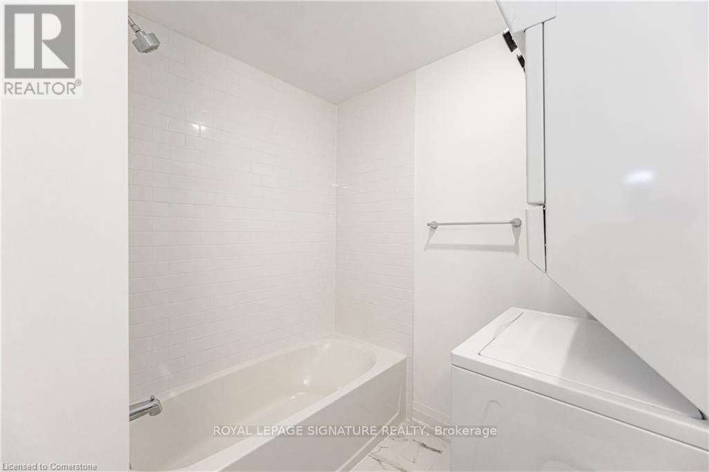 












777 BEACH BOULEVARD

,
Hamilton (Hamilton Beach),




Ontario
L8H6Y5


