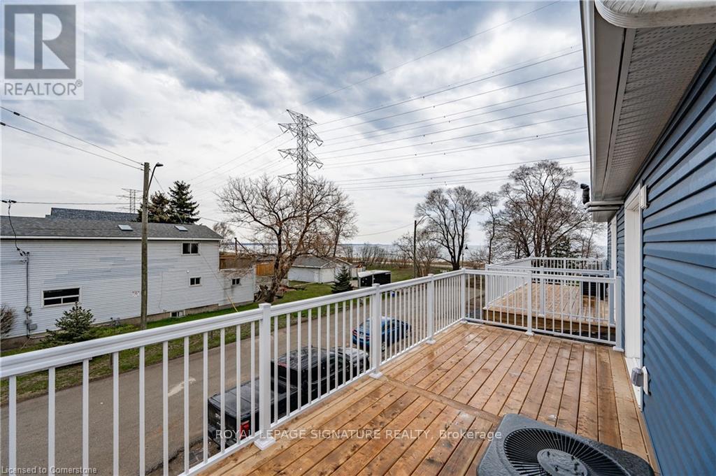 












777 BEACH BOULEVARD

,
Hamilton (Hamilton Beach),




Ontario
L8H6Y5

