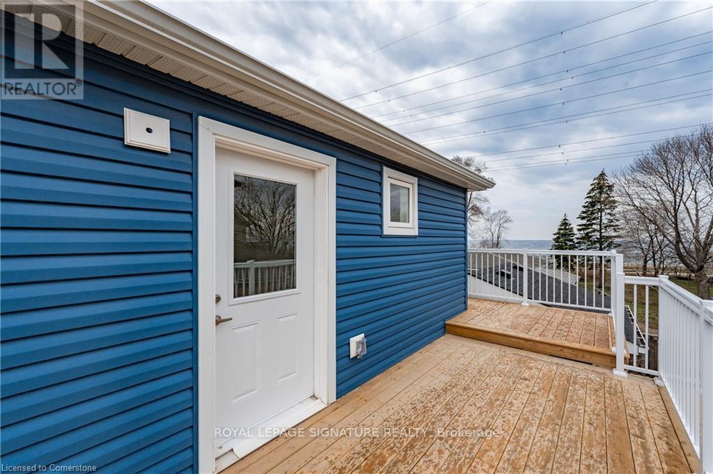 












777 BEACH BOULEVARD

,
Hamilton (Hamilton Beach),




Ontario
L8H6Y5

