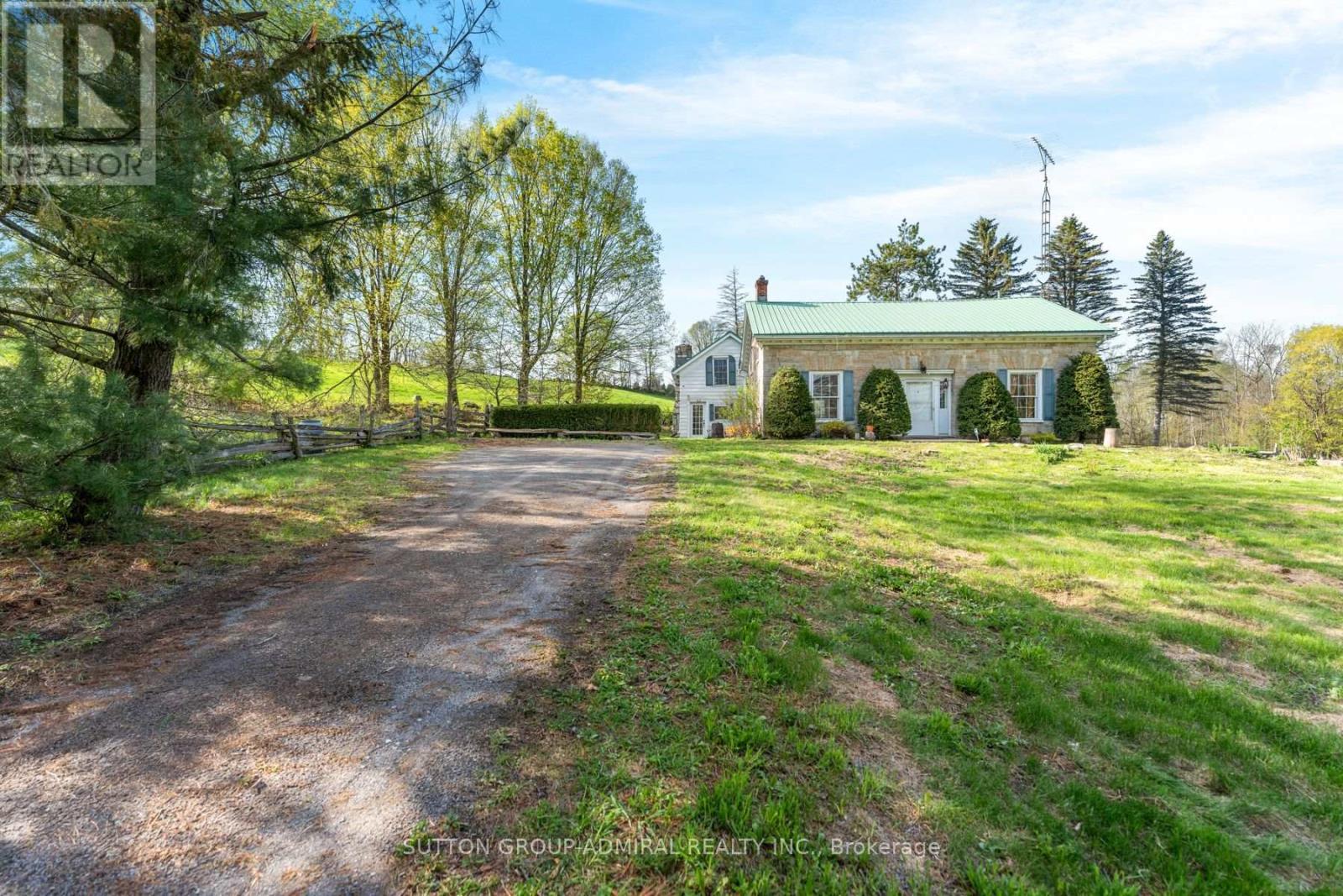 












1967 MOIRA ROAD

,
Centre Hastings,




Ontario
K0K2Y0

