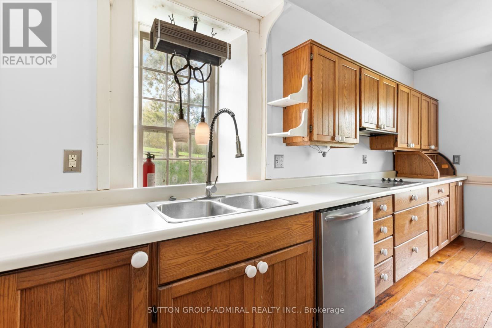 












1967 MOIRA ROAD

,
Centre Hastings,




Ontario
K0K2Y0

