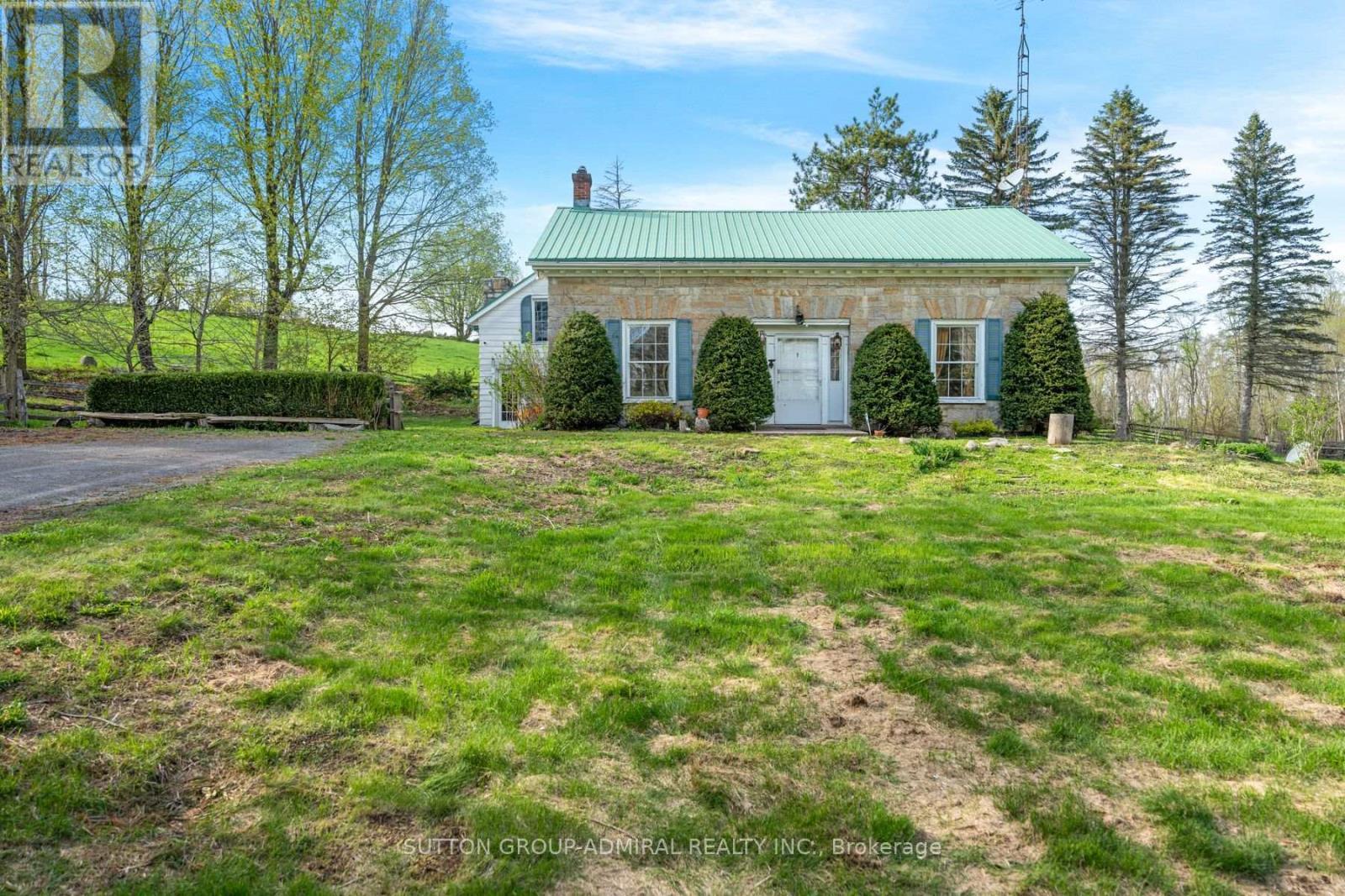 












1967 MOIRA ROAD

,
Centre Hastings,




Ontario
K0K2Y0

