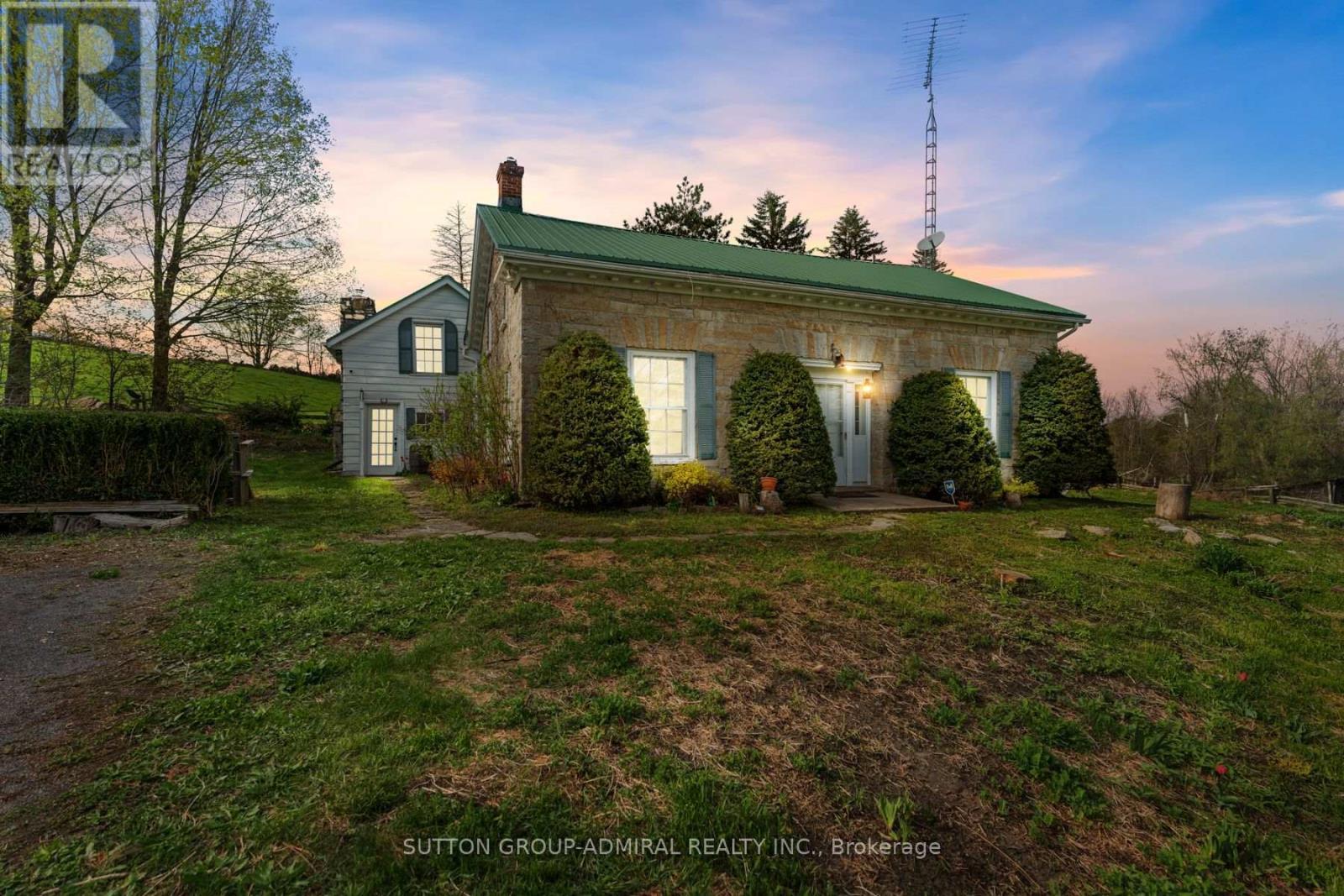 












1967 MOIRA ROAD

,
Centre Hastings,




Ontario
K0K2Y0

