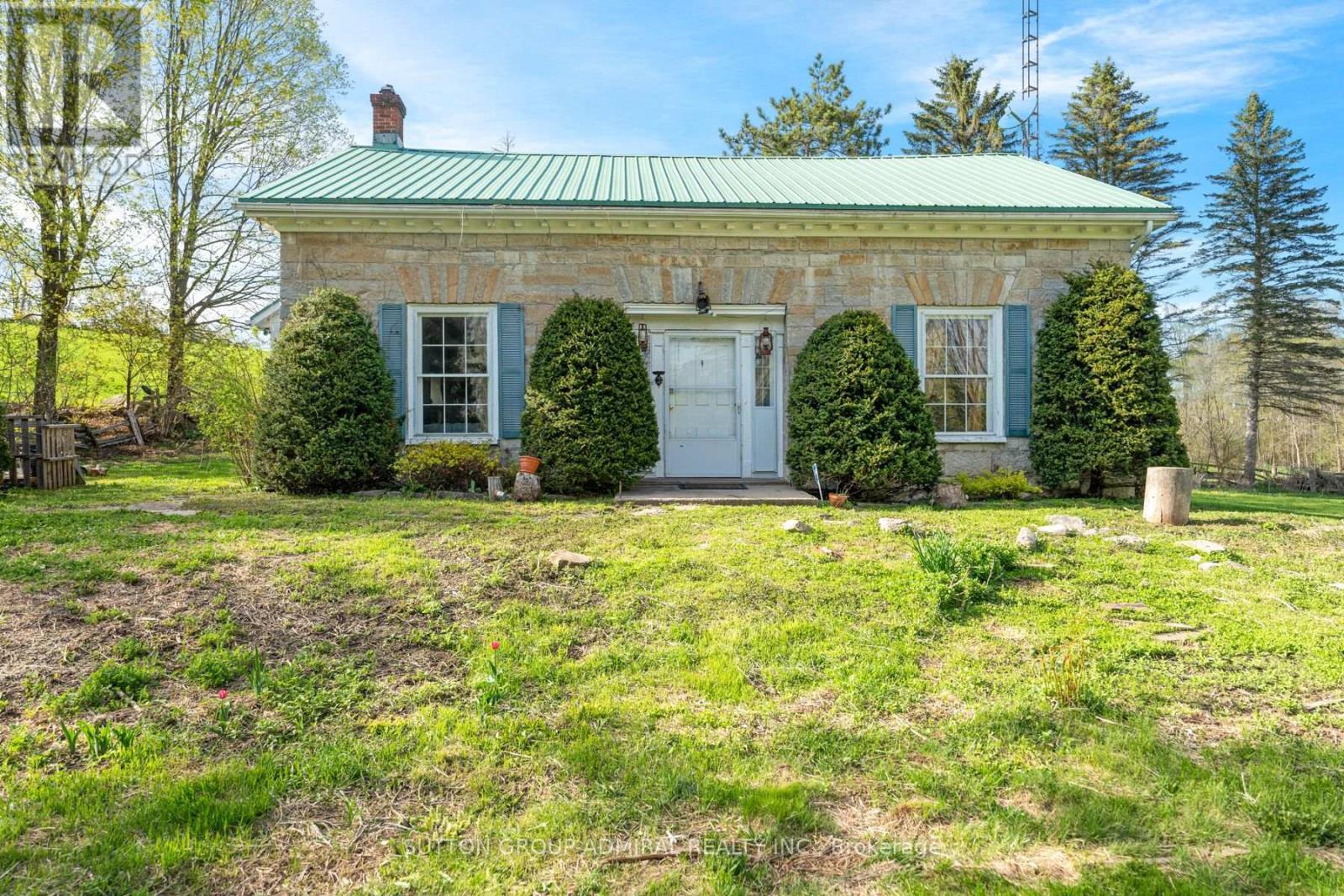 












1967 MOIRA ROAD

,
Centre Hastings,




Ontario
K0K2Y0

