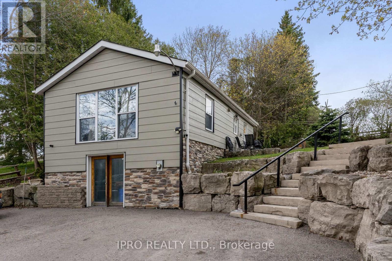 












45 WELLINGTON 124 ROAD

,
Erin,




Ontario
N0B1T0

