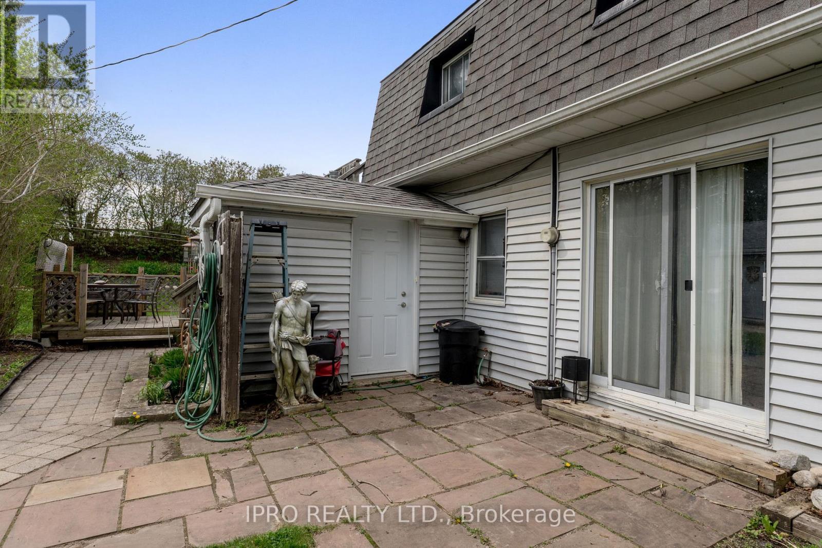 












45 WELLINGTON 124 ROAD

,
Erin,




Ontario
N0B1T0

