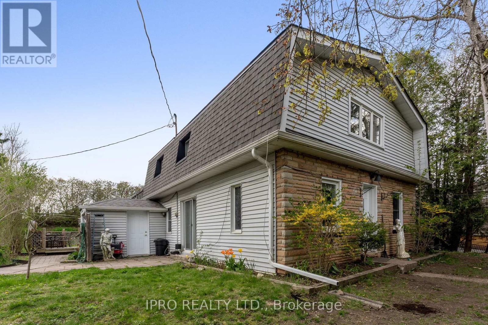 












45 WELLINGTON 124 ROAD

,
Erin,




Ontario
N0B1T0

