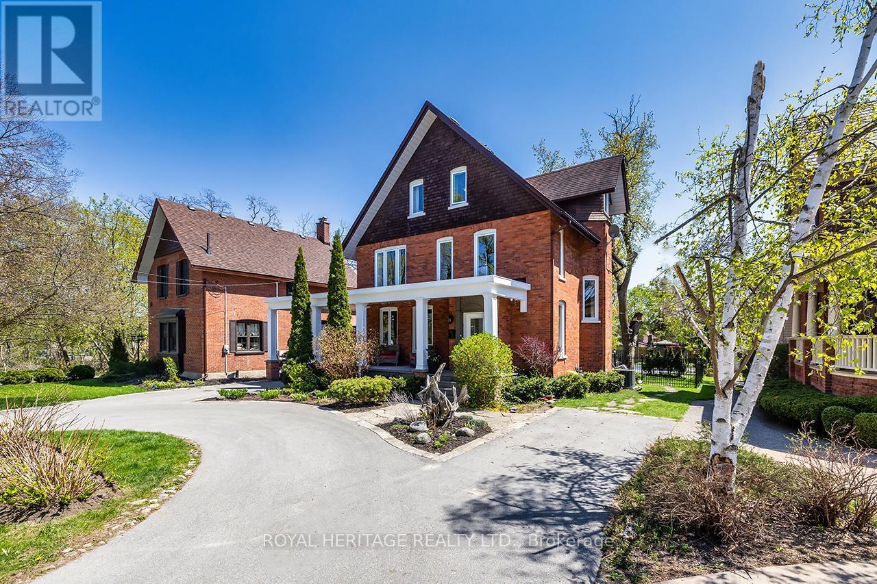 












17 FRANCIS STREET

,
Kawartha Lakes (Lindsay),




Ontario
K9V3R7

