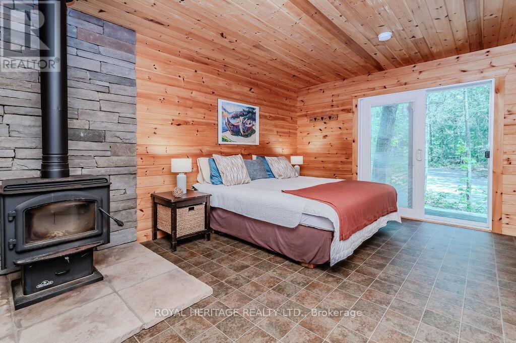 












1306-2 EASTSHORE ROAD

,
Georgian Bay (Gibson),




Ontario
P0C1A0

