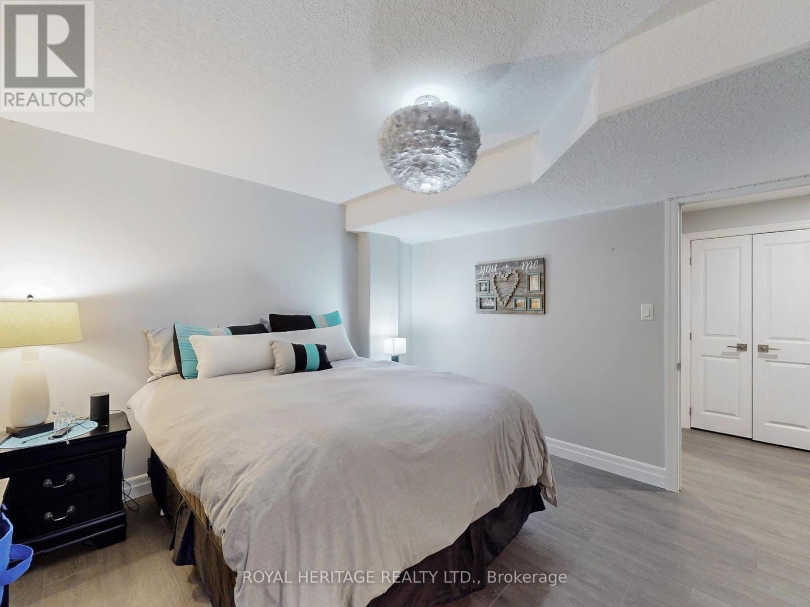 












22 BEL AIR CRESCENT

,
Quinte West (Murray Ward),




Ontario
K8V0H4

