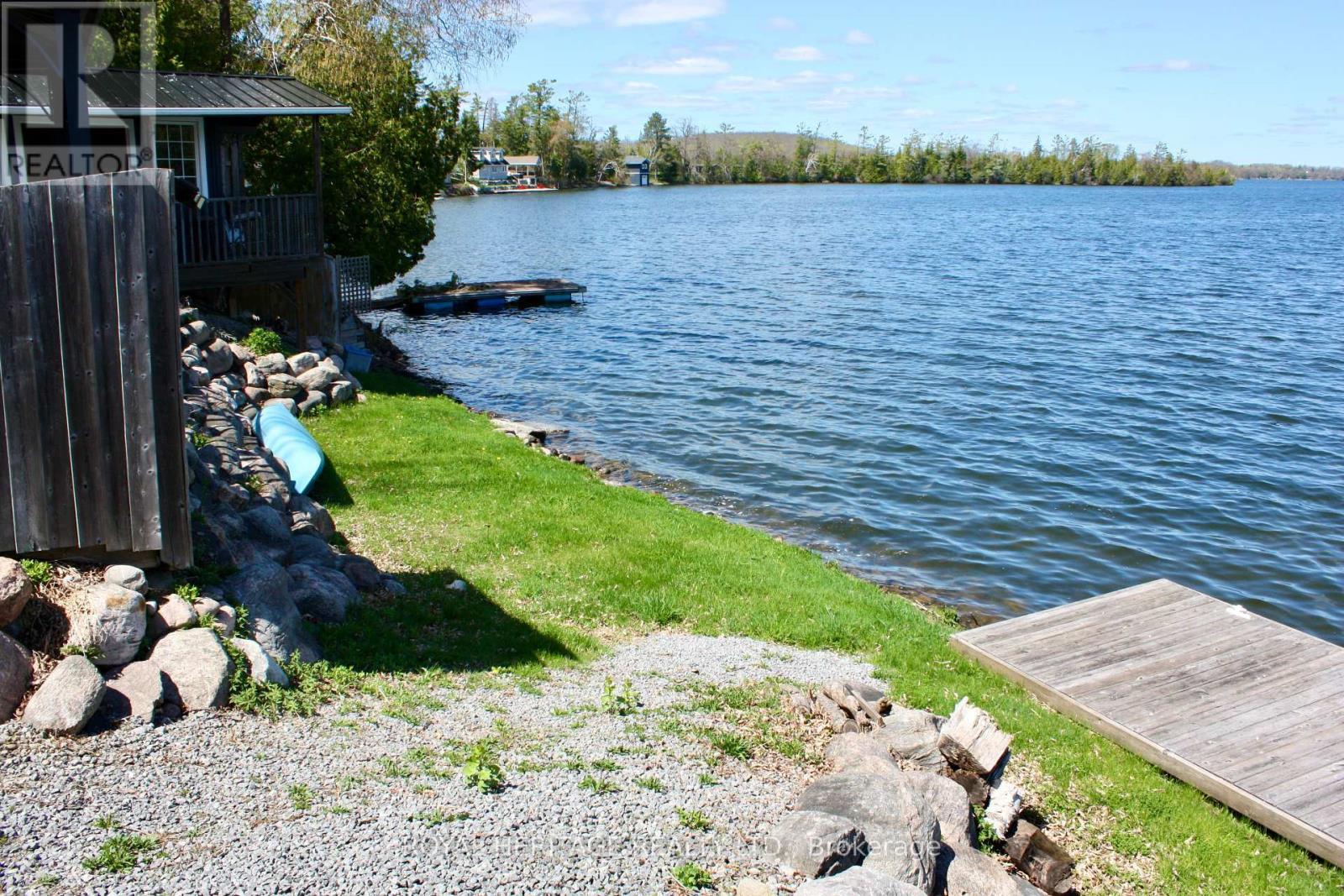 












837 FIFE'S BAY MARINA LANE

,
Selwyn,




Ontario
K9J6X3

