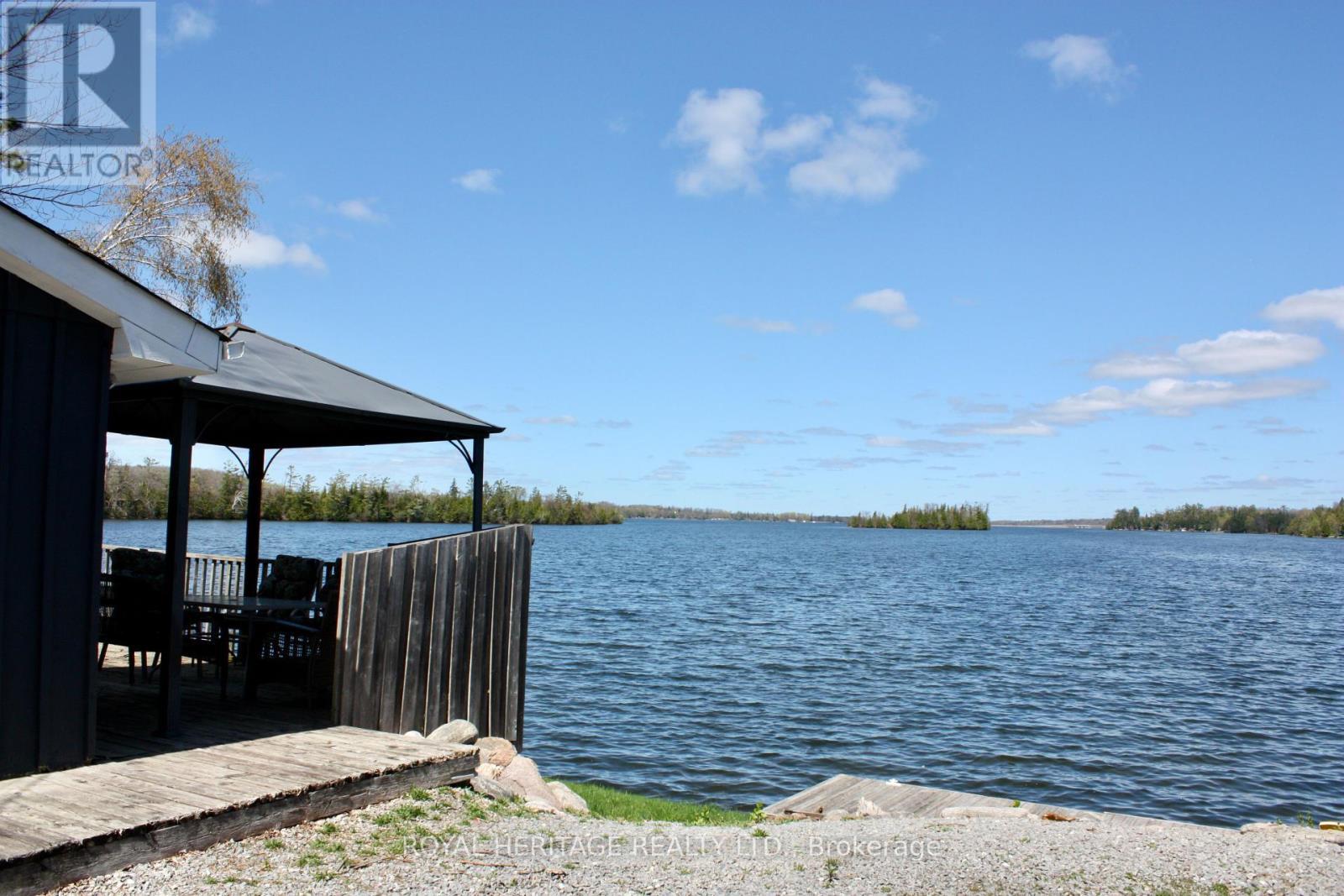 












837 FIFE'S BAY MARINA LANE

,
Selwyn,




Ontario
K9J6X3

