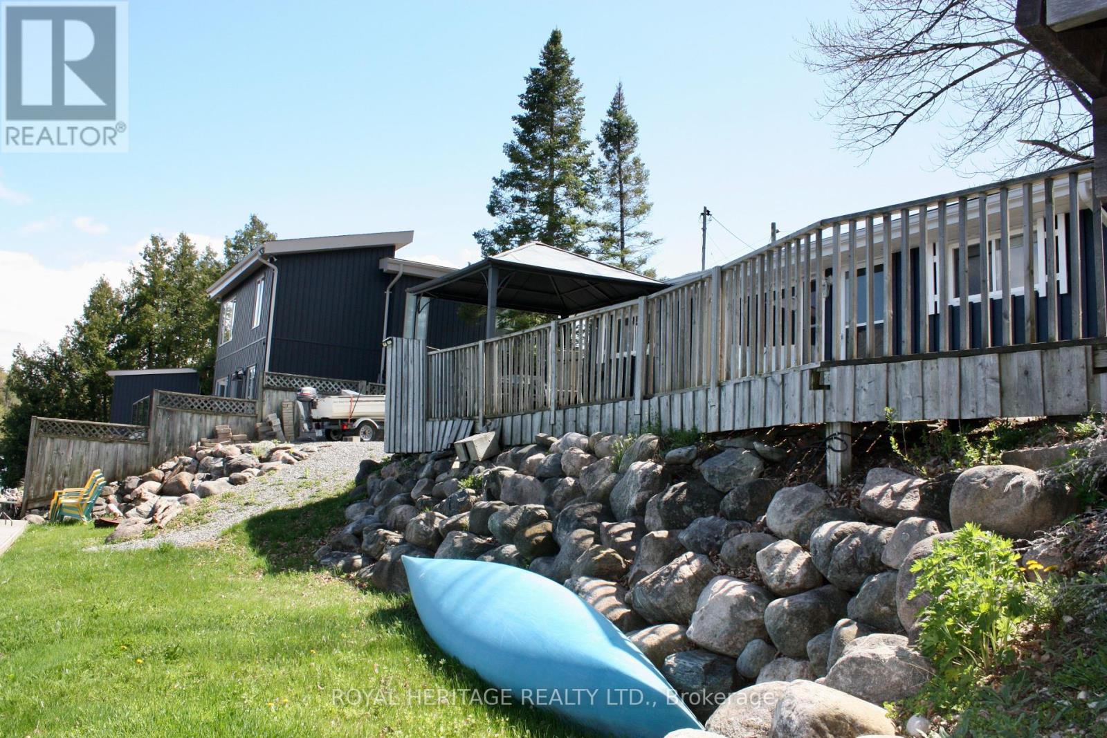 












837 FIFE'S BAY MARINA LANE

,
Selwyn,




Ontario
K9J6X3

