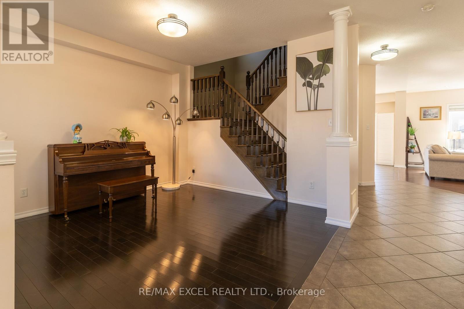 












54 GRASSWOOD STREET

,
Kitchener,




Ontario
N2A4L3

