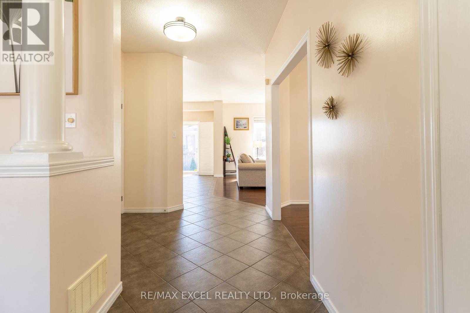 












54 GRASSWOOD STREET

,
Kitchener,




Ontario
N2A4L3

