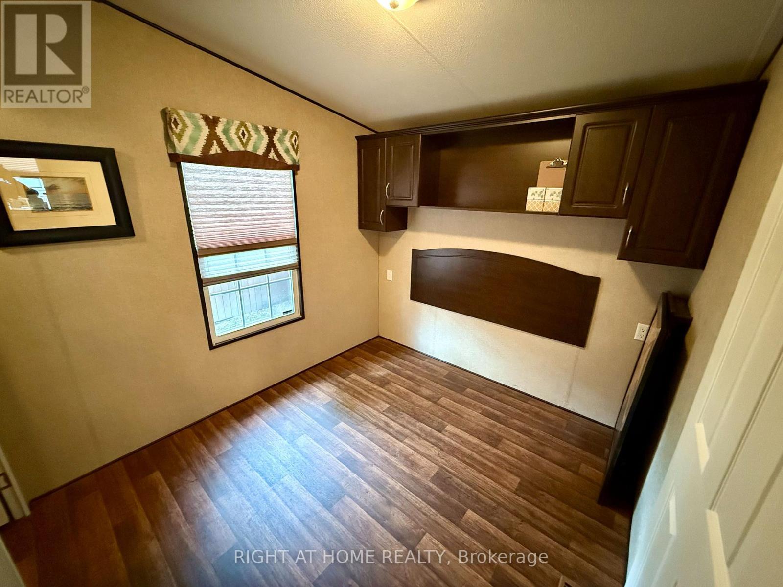 












63 - 1082 SHAMROCK MARINA ROAD

,
Gravenhurst (Morrison),




Ontario
P0E1N0


