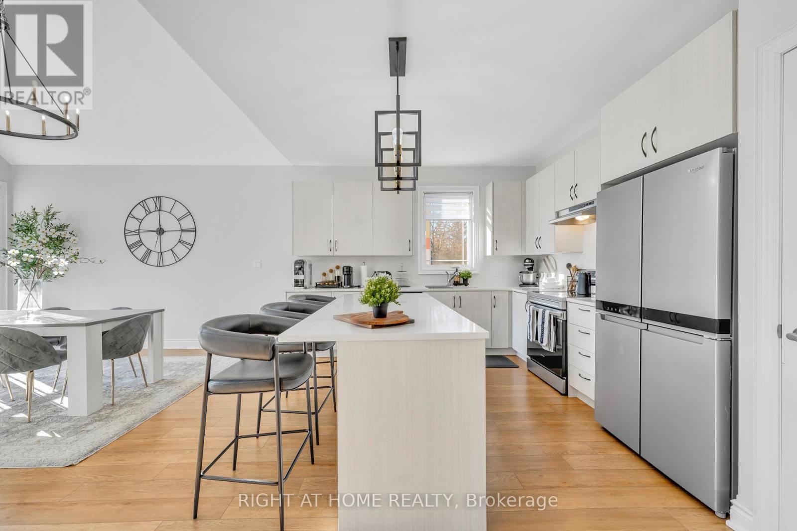 












431A ORCHARD AVENUE

,
Cobourg,




Ontario
K9A3T7

