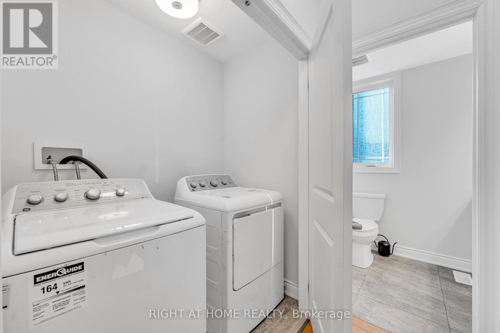 












431A ORCHARD AVENUE

,
Cobourg,




Ontario
K9A3T7

