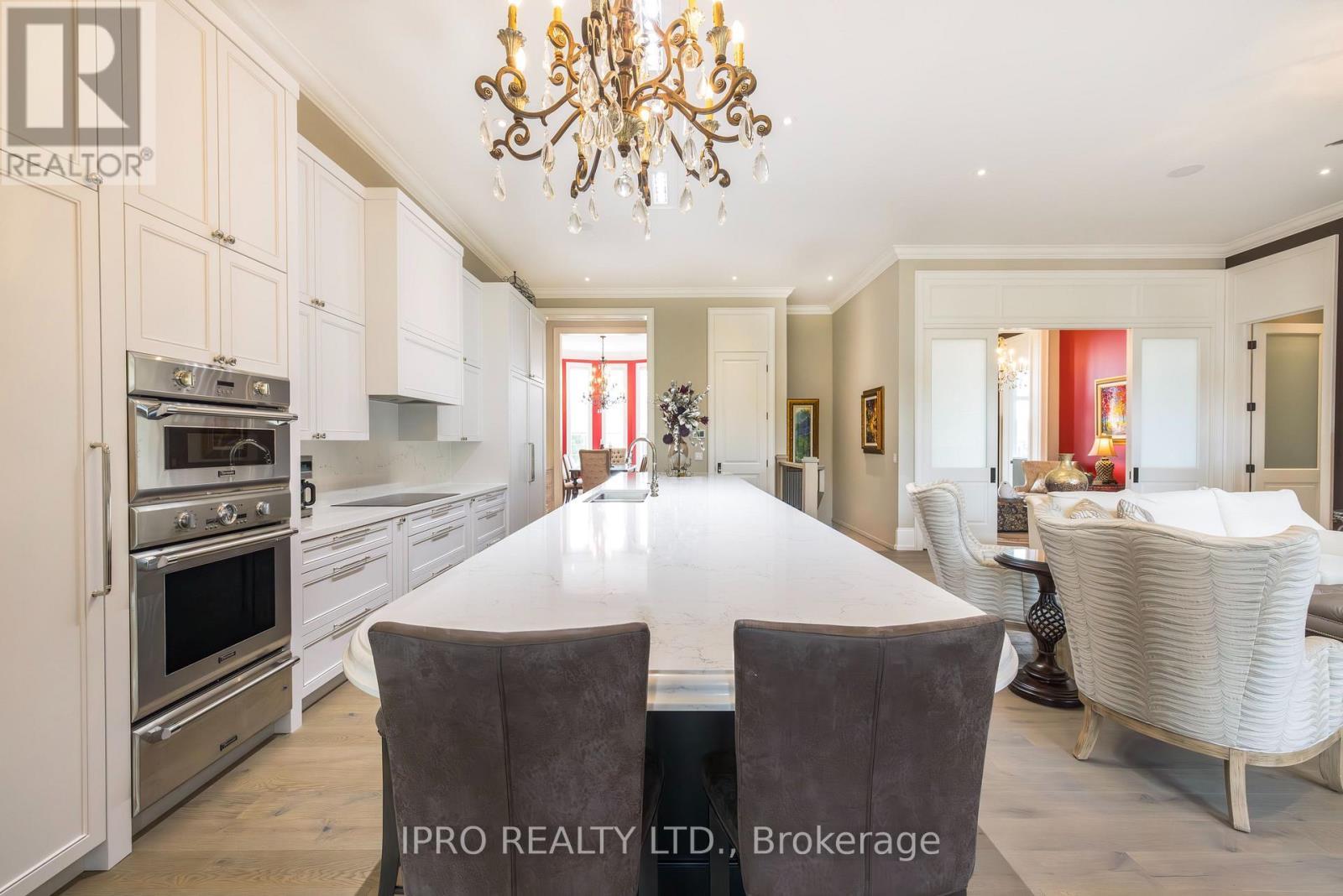 












45 - 11 LAMBETH LANE

,
Puslinch (Crieff/Aikensville/Killean),




Ontario
N0B2J0

