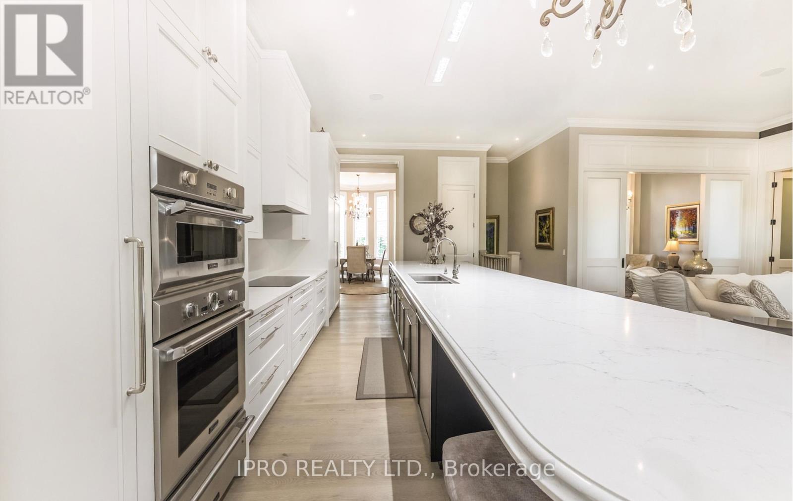 












45 - 11 LAMBETH LANE

,
Puslinch (Crieff/Aikensville/Killean),




Ontario
N0B2J0

