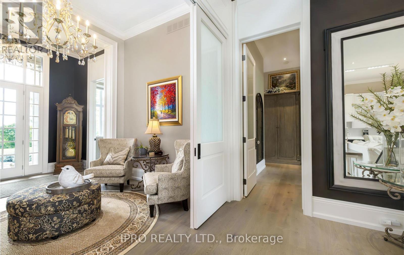












45 - 11 LAMBETH LANE

,
Puslinch (Crieff/Aikensville/Killean),




Ontario
N0B2J0

