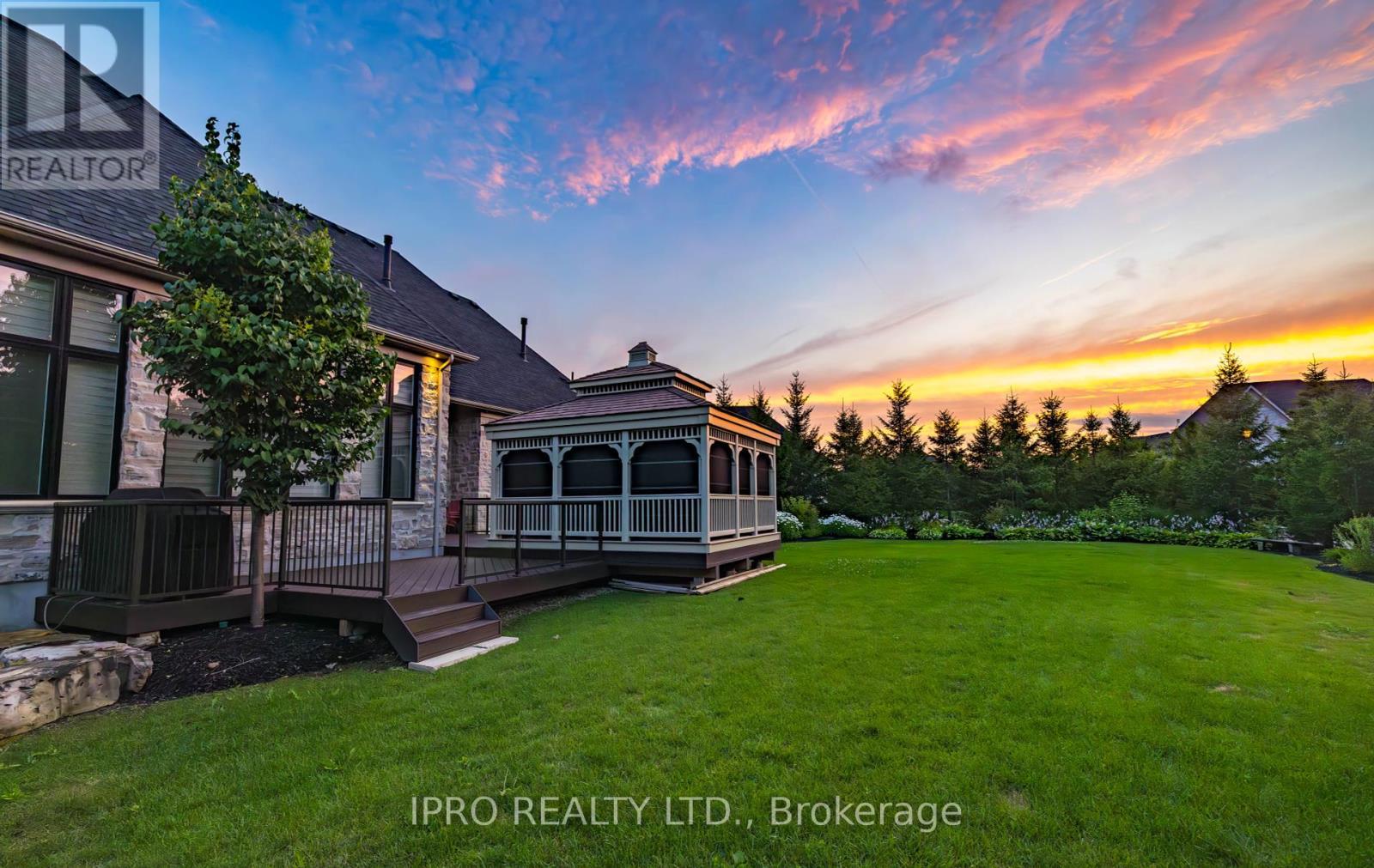












45 - 11 LAMBETH LANE

,
Puslinch (Crieff/Aikensville/Killean),




Ontario
N0B2J0

