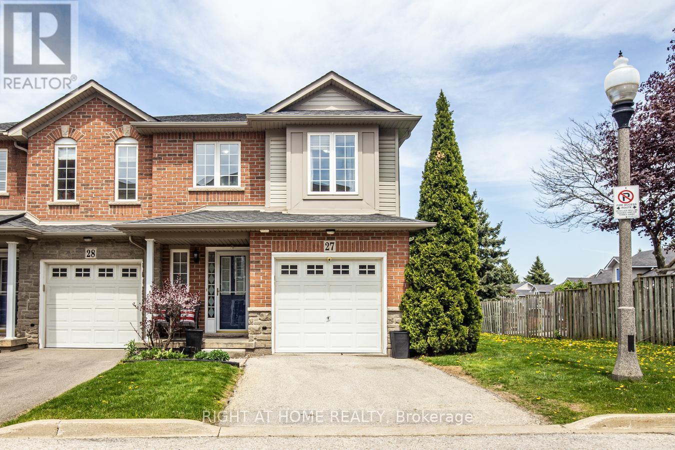 












27 - 7 SOUTHSIDE PLACE

,
Hamilton (Mountview),




Ontario
L9C7W6

