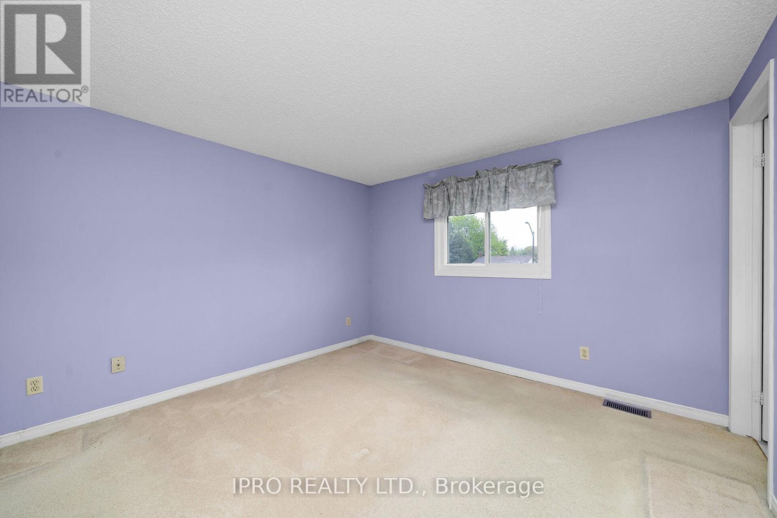 












217 CHRISTIE STREET

,
Guelph/Eramosa (Rockwood),




Ontario
N0B2K0

