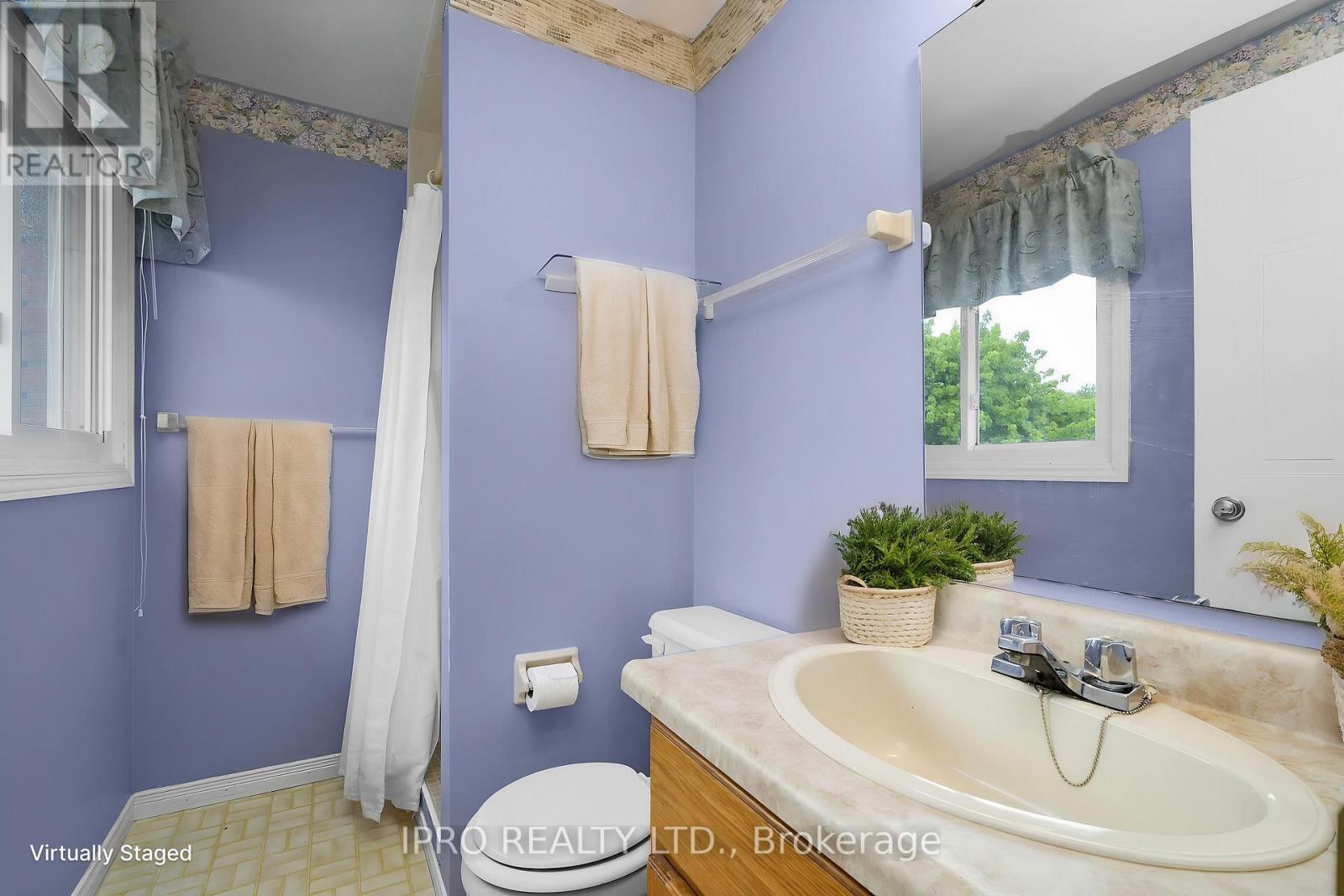 












217 CHRISTIE STREET

,
Guelph/Eramosa (Rockwood),




Ontario
N0B2K0

