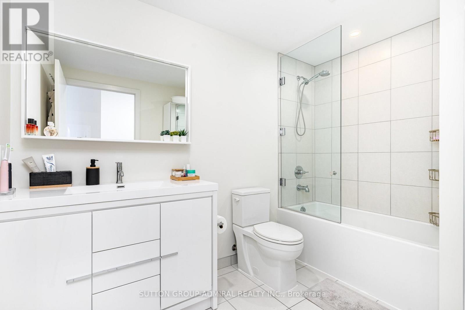












618 - 212 KING WILLIAM STREET

,
Hamilton (Beasley),




Ontario
L8R0A7

