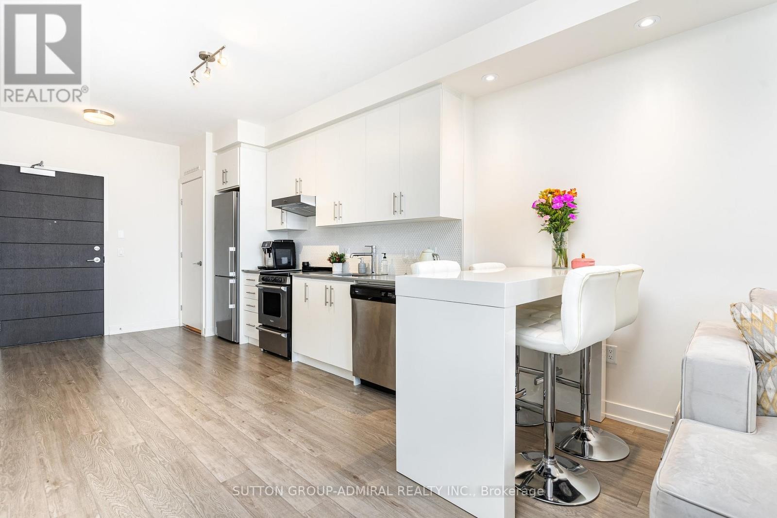 












618 - 212 KING WILLIAM STREET

,
Hamilton (Beasley),




Ontario
L8R0A7

