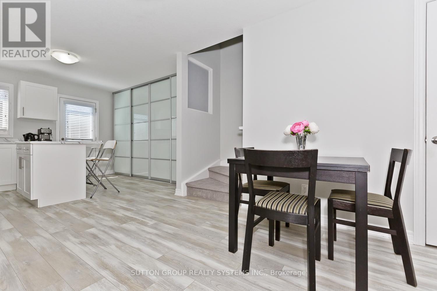 












50 - 7768 ASCOT CIRCLE

,
Niagara Falls (Ascot),




Ontario
L2H3P9

