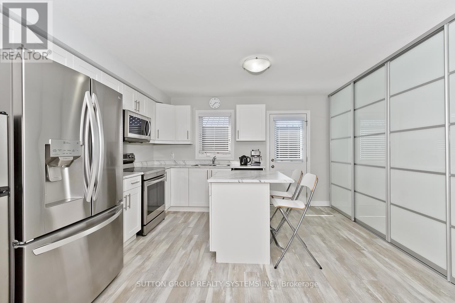 












50 - 7768 ASCOT CIRCLE

,
Niagara Falls (Ascot),




Ontario
L2H3P9

