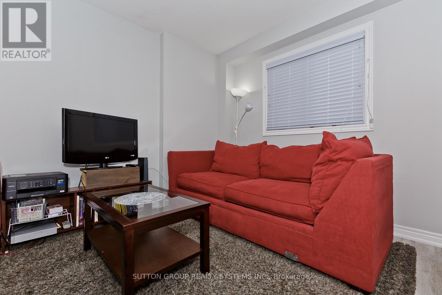 












50 - 7768 ASCOT CIRCLE

,
Niagara Falls (Ascot),




Ontario
L2H3P9

