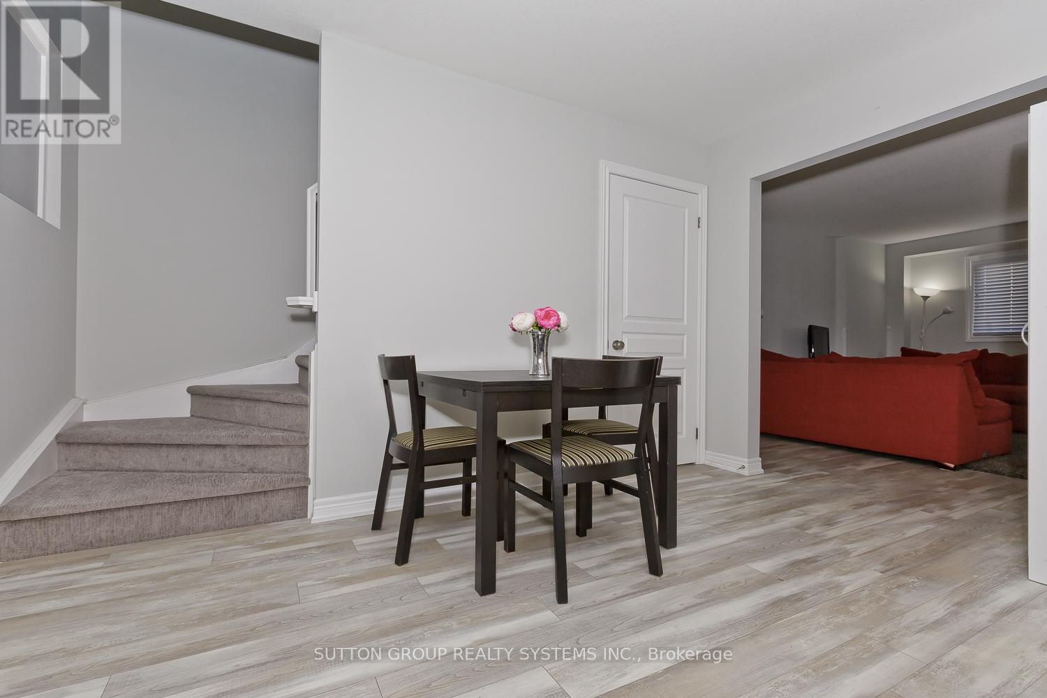 












50 - 7768 ASCOT CIRCLE

,
Niagara Falls (Ascot),




Ontario
L2H3P9

