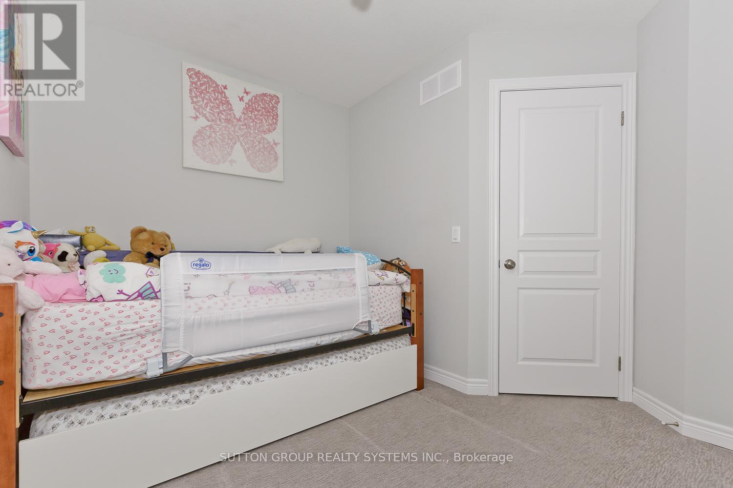 












50 - 7768 ASCOT CIRCLE

,
Niagara Falls (Ascot),




Ontario
L2H3P9

