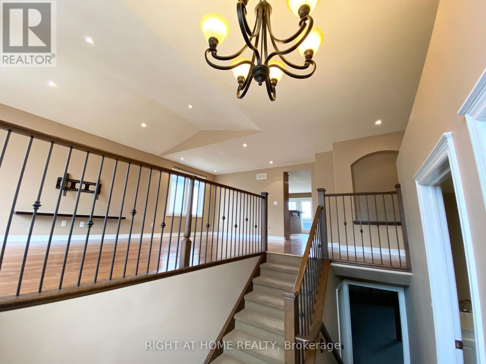 












3640 WEINBRENNER ROAD

,
Niagara Falls (Chippawa),




Ontario
L2G7Y4

