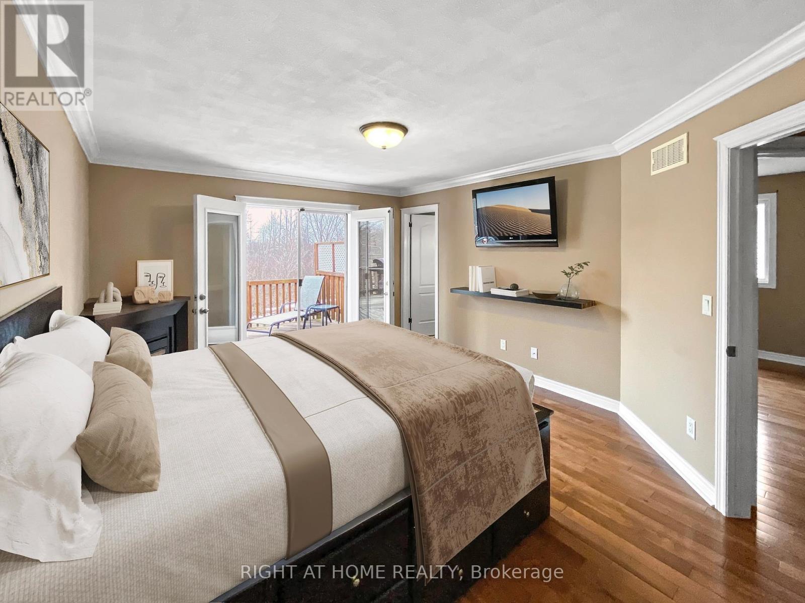 












3640 WEINBRENNER ROAD

,
Niagara Falls (Chippawa),




Ontario
L2G7Y4

