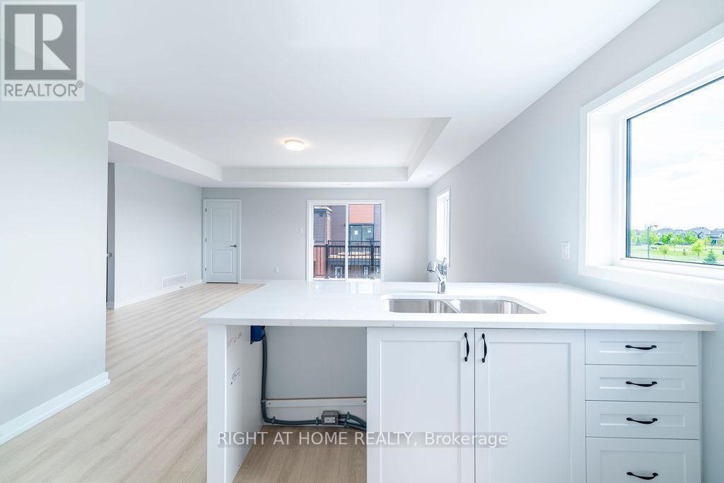 












119 DAVID LEWIS PRIVATE

,
Ottawa,




Ontario
K4A1C4

