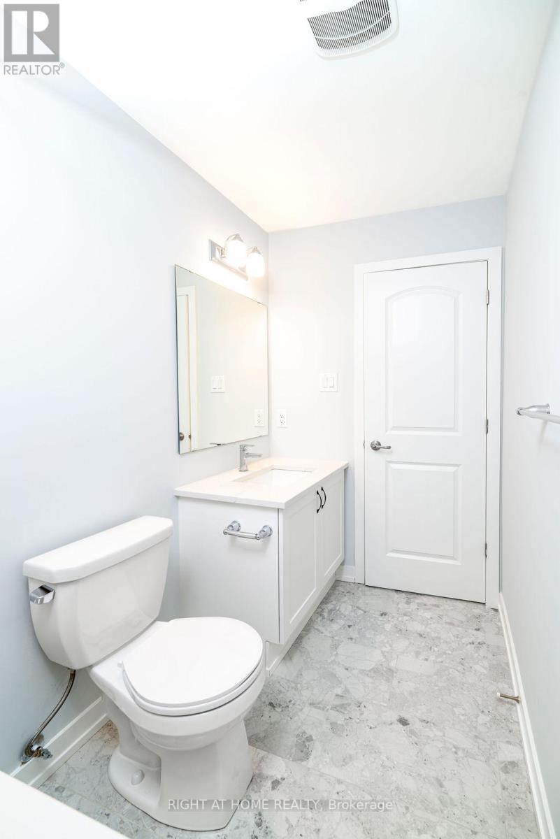 












119 DAVID LEWIS PRIVATE

,
Ottawa,




Ontario
K4A1C4


