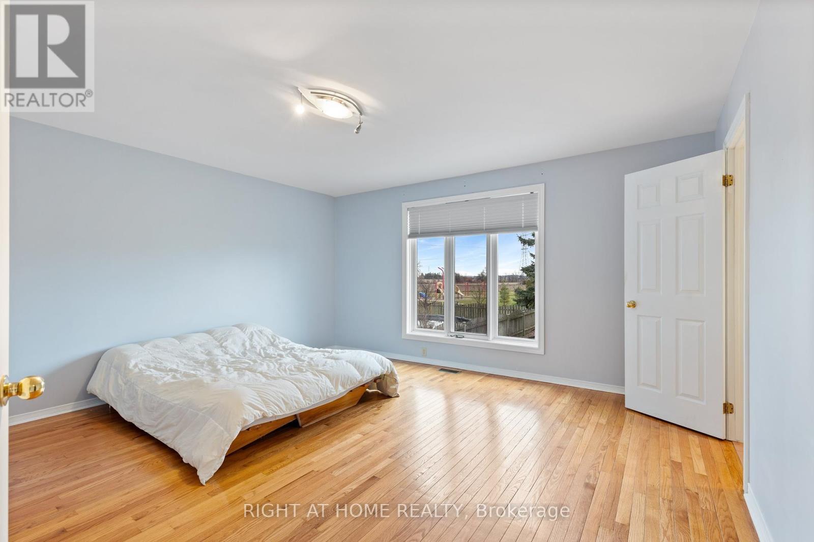 












2520 STRAWBERRY DRIVE

,
Tecumseh,




Ontario
N9K1C3


