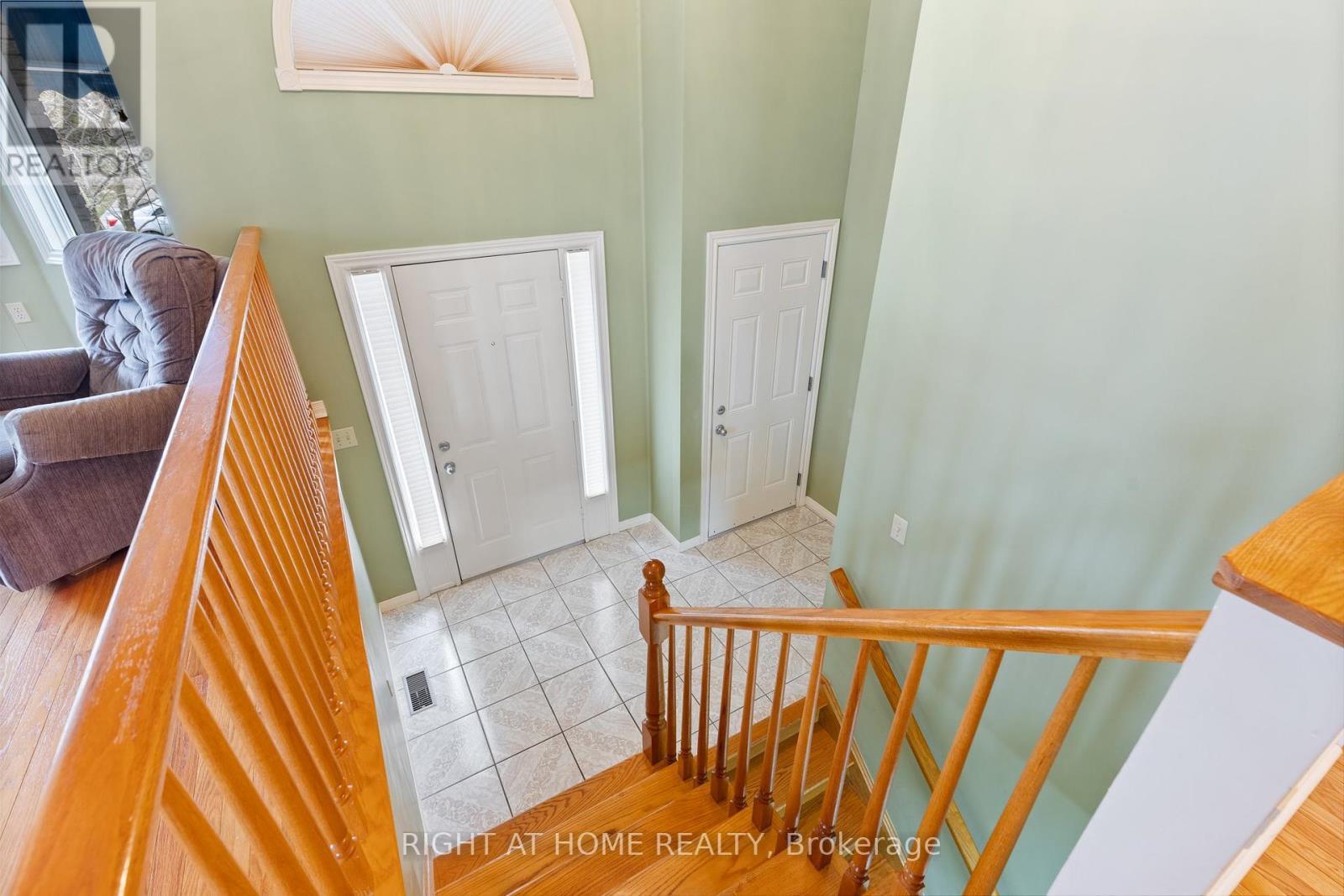 












2520 STRAWBERRY DRIVE

,
Tecumseh,




Ontario
N9K1C3

