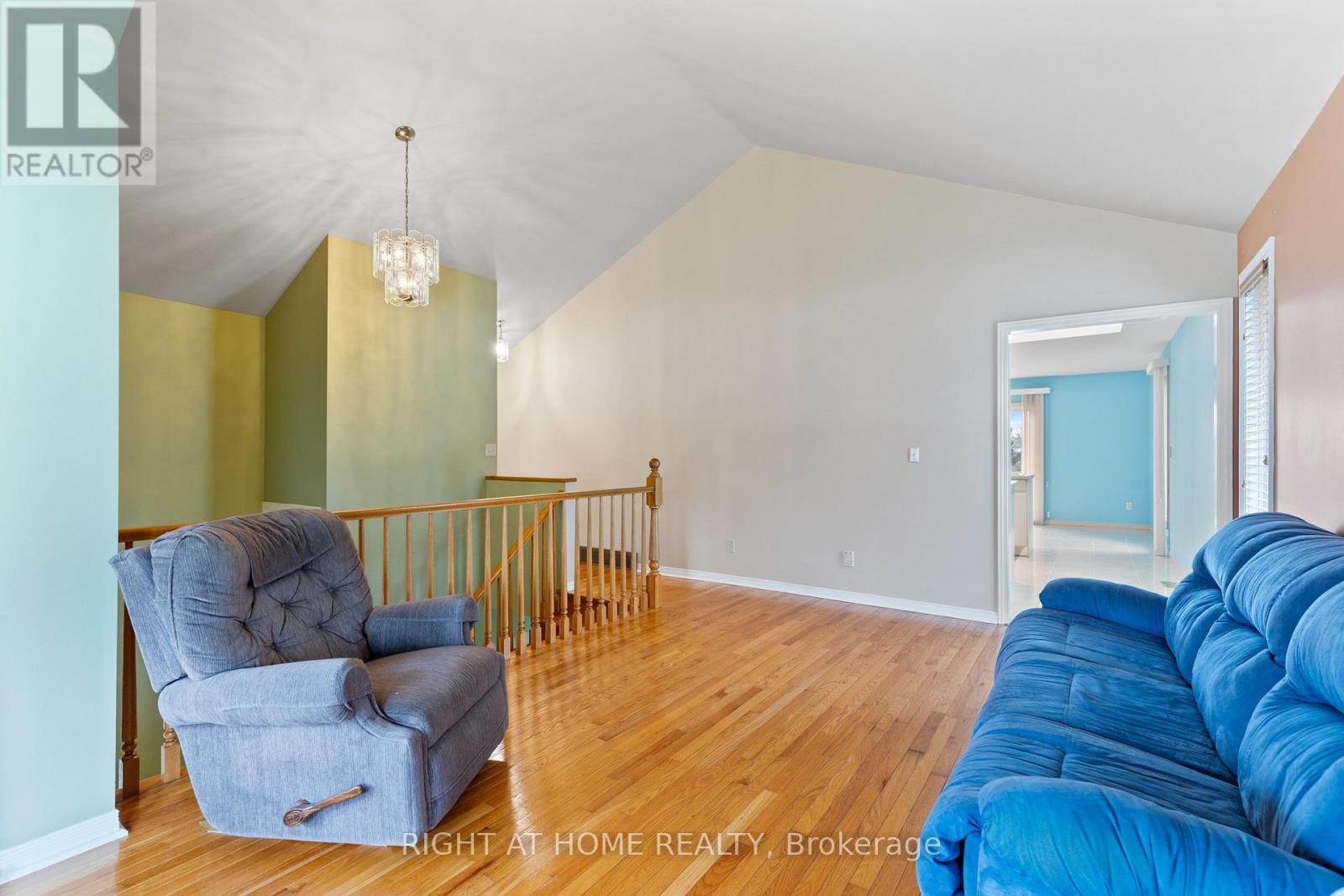 












2520 STRAWBERRY DRIVE

,
Tecumseh,




Ontario
N9K1C3

