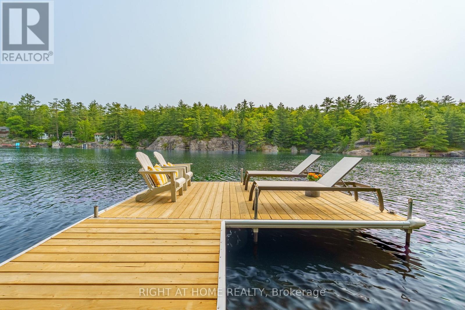 












1178 TOMINGAS ROAD

,
Gravenhurst (Muskoka (S)),




Ontario
P0E1G0

