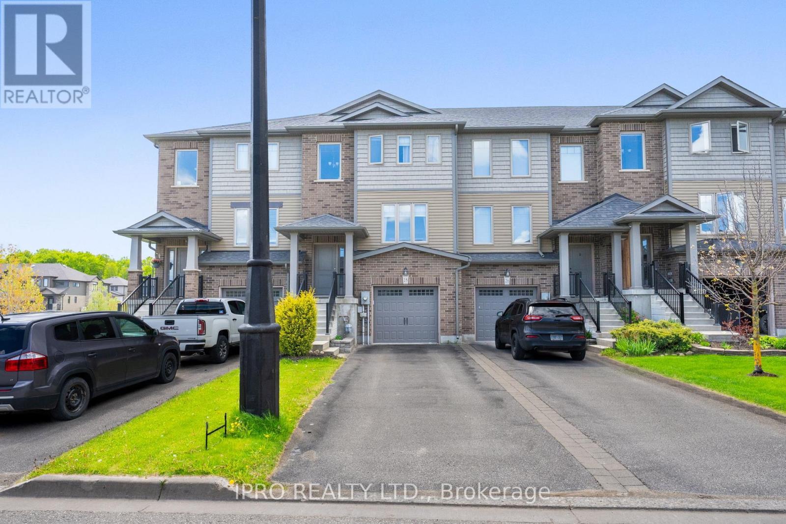 












28 TAYLOR DRIVE

,
East Luther Grand Valley (Grand Valley),




Ontario
L9W6P4

