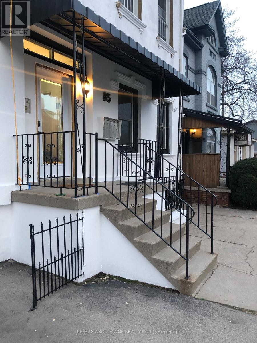












85 WILSON STREET

,
Hamilton (Beasley),




Ontario
L8R1C7

