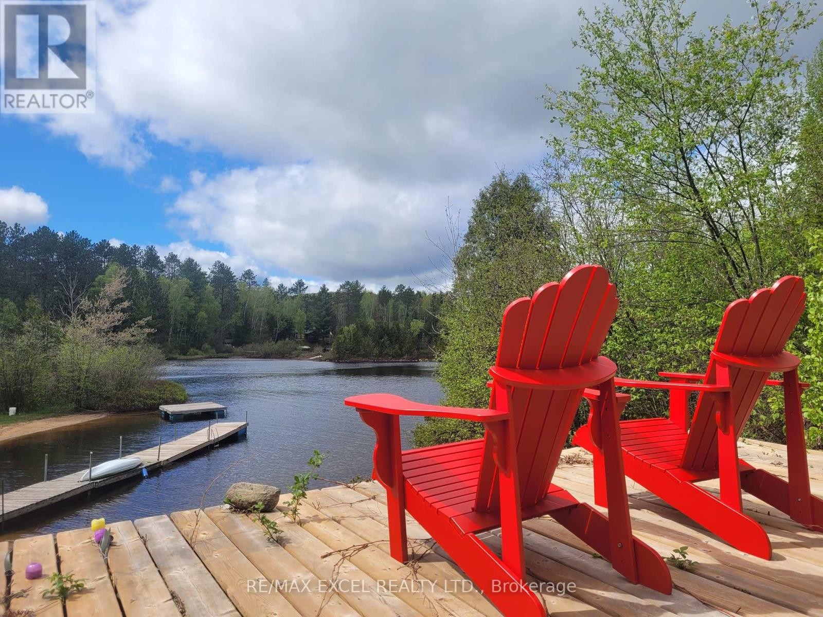 












1194 LAKE ST. PETER ROAD

,
Hastings Highlands (McClure Ward),




Ontario
K0L2K0

