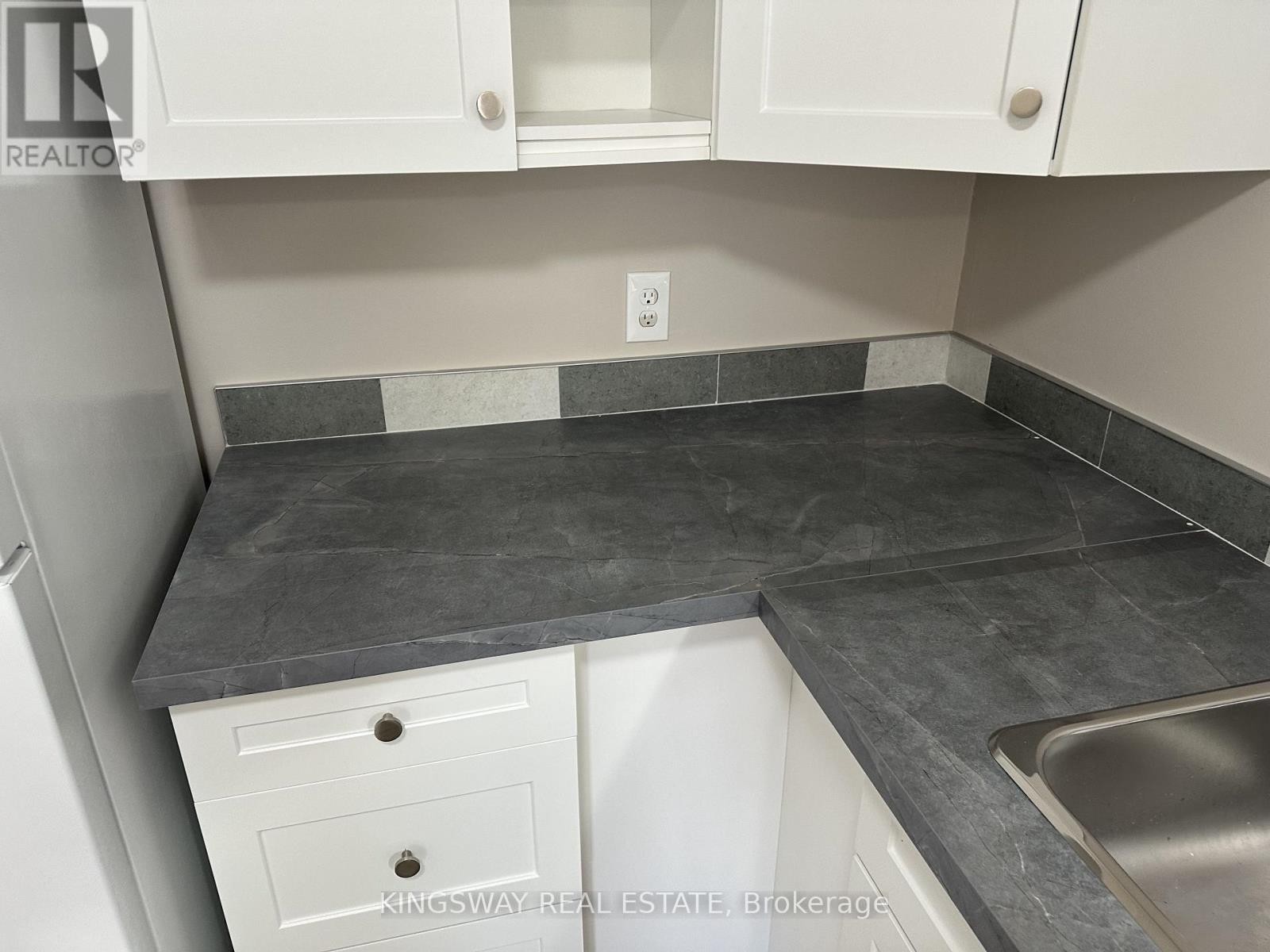 












102 - 185 LISGAR AVENUE

,
Tillsonburg,




Ontario
N4G3L5

